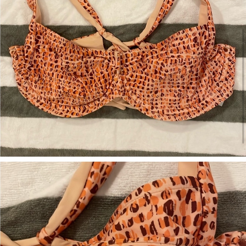 L Space Wild Bunch High Waisted Bikini Set. Size Large.  Worn once. Camila Top